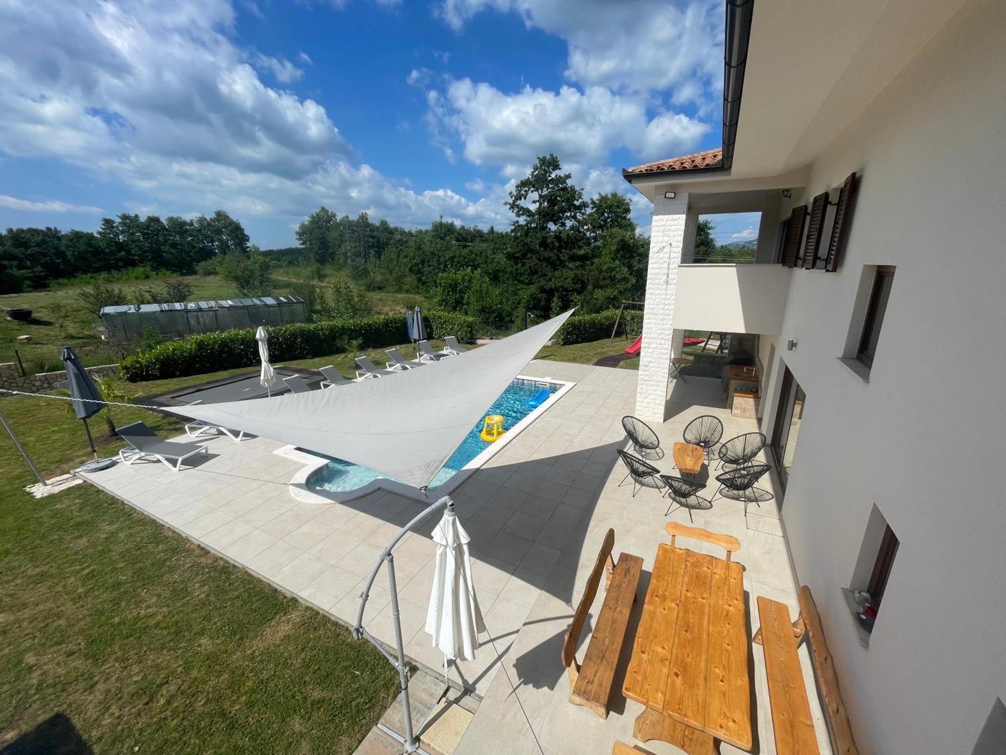 Villa Fluggi Near Labin Santalezi Exterior foto
